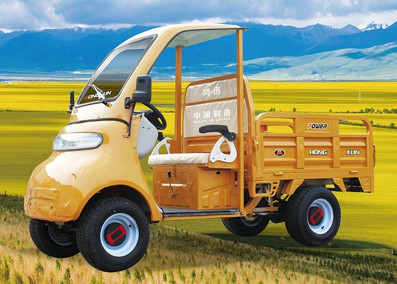 electric semi-enclosed cargo tricycle with cabin21