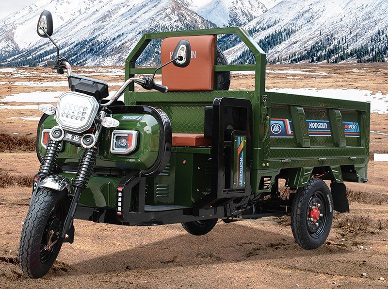 open cabin electric cargo tricycle in green7