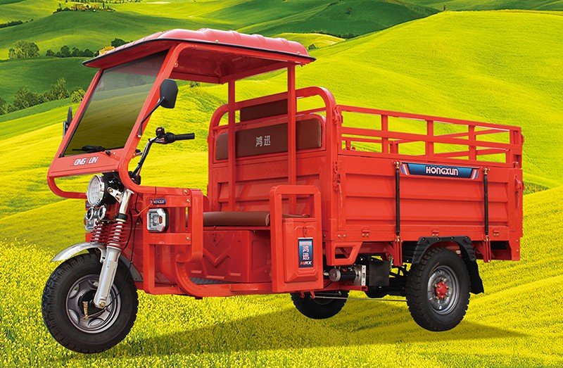 semi-closed electric cargo tricycle in orange9